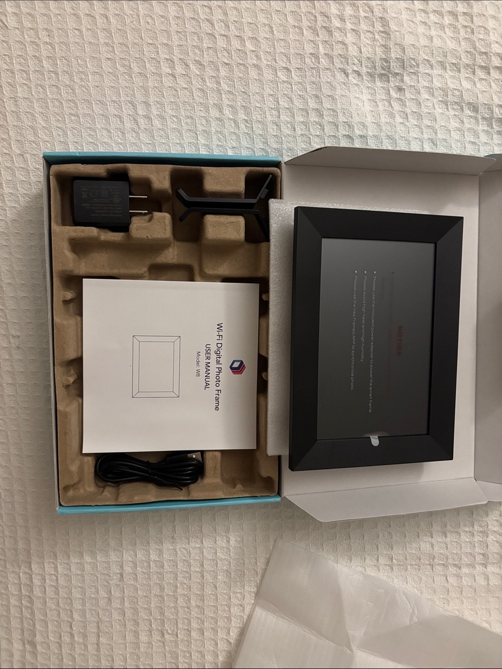 Digital Picture Frame - Picture 3 of 4